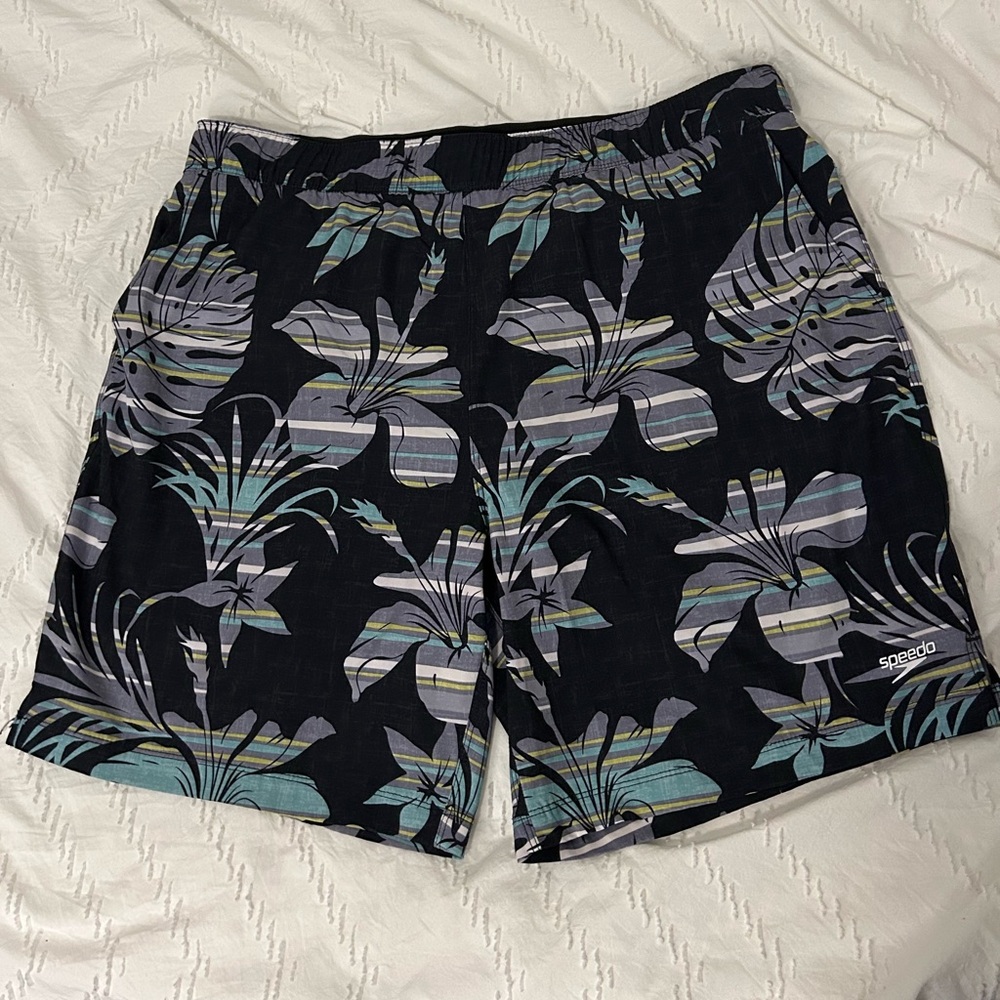 Speedo Men's Hydro Tech Volley Swim Shorts, Tropical Size XL Stretch UPF 50+ EUC
